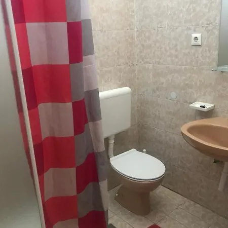 Appartamento Vilma Pakoštane